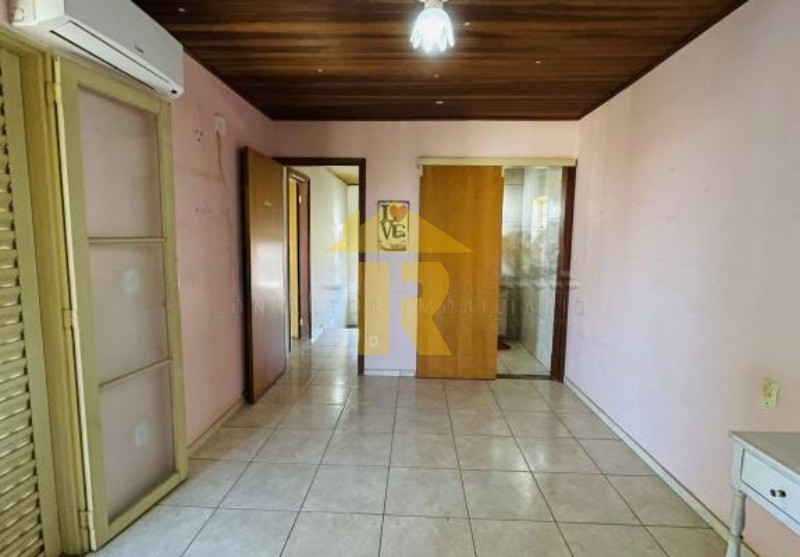 Casa com 3 quartos à venda, 217m² — foto 15 de 26