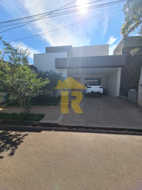 Casa de Condomínio com 3 quartos à venda, 171m² — foto 2 de 45