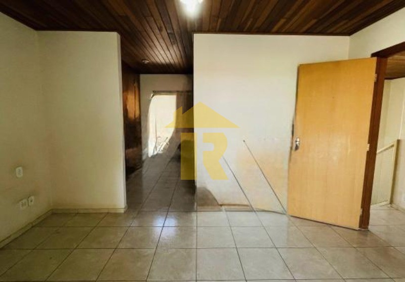 Casa com 3 quartos à venda, 217m² — foto 12 de 26