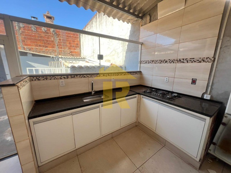 Casa com 2 quartos à venda, 80m² — foto 8 de 23
