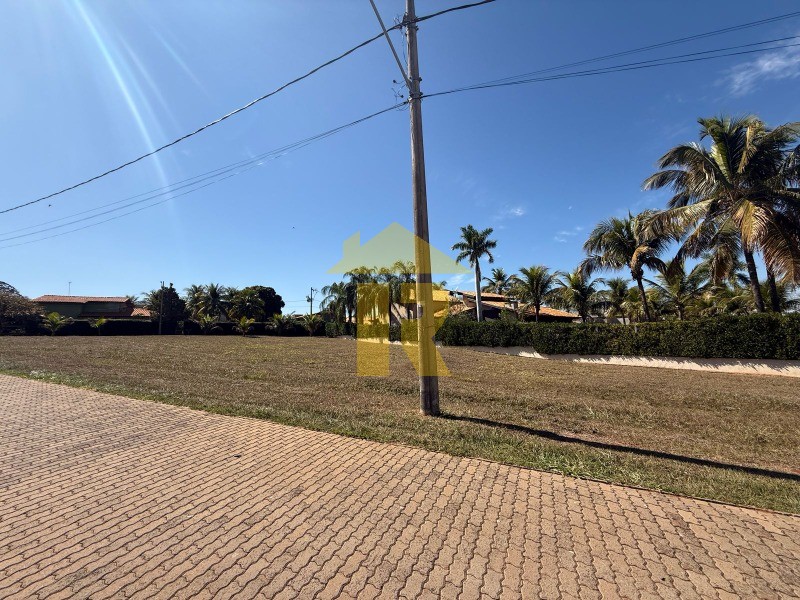 Terreno / Lote / Condomínio  à venda, 1600m² — foto 6 de 32