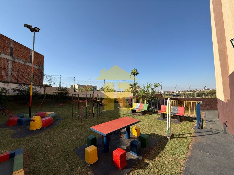 Apartamento com 2 quartos à venda, 60m² — foto 24 de 25