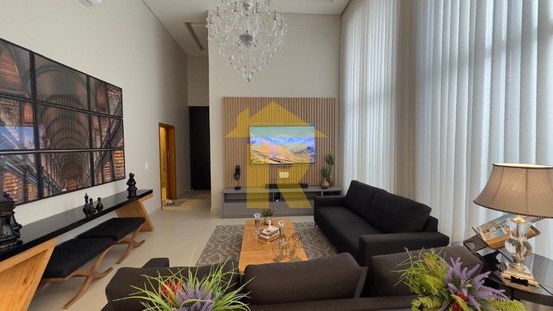 Casa de Condomínio com 3 quartos à venda, 220m² — foto 4 de 36