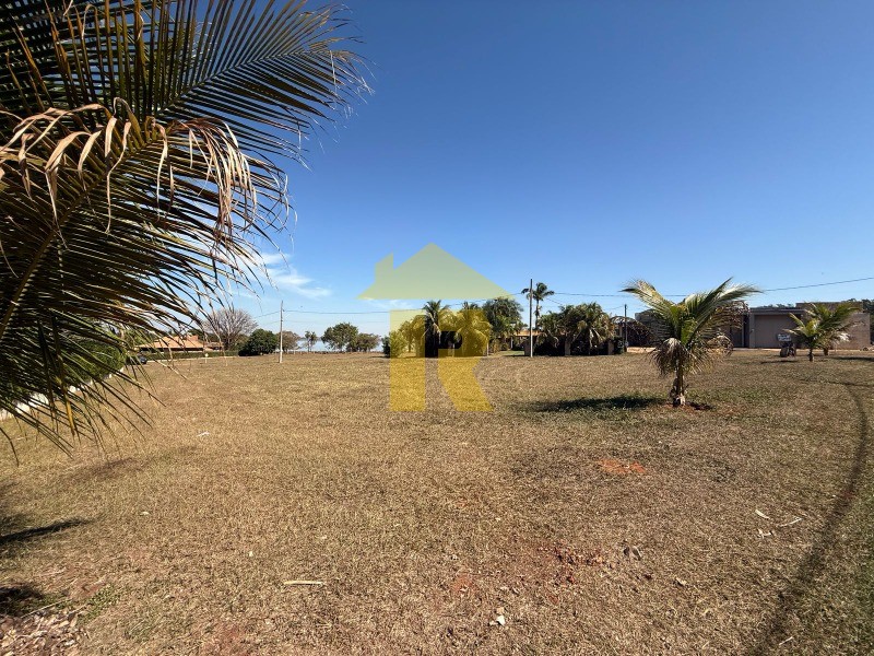 Terreno / Lote / Condomínio  à venda, 1600m² — foto 14 de 32