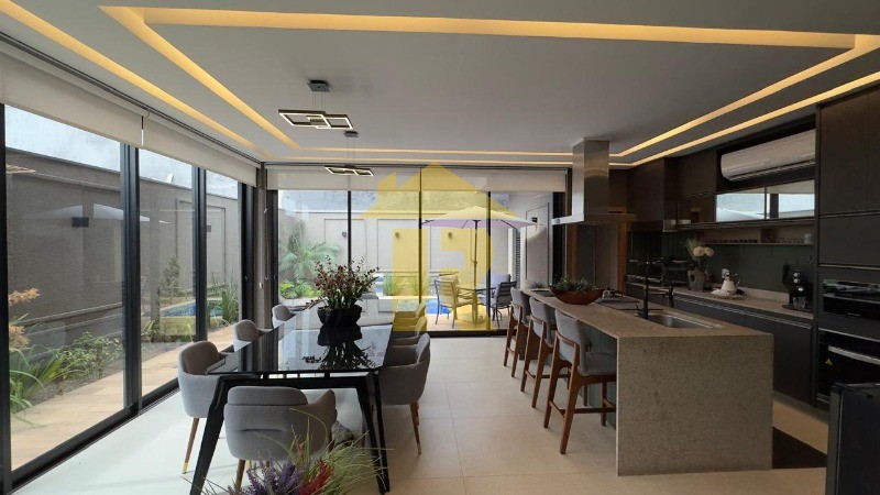 Casa de Condomínio com 3 quartos à venda, 220m² — foto 18 de 36