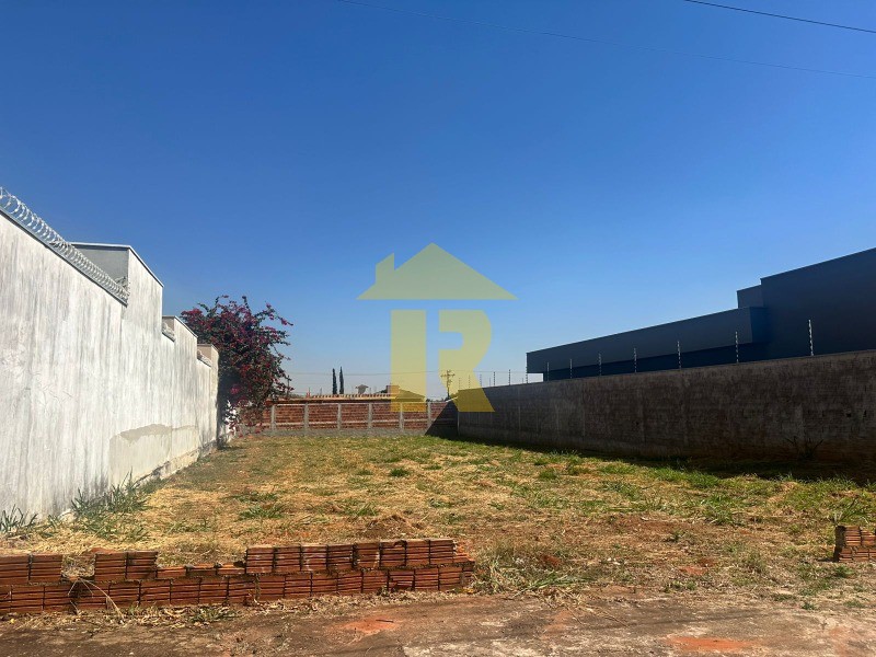 Terreno / Lote / Condomínio  à venda, 720m² — foto 11 de 20
