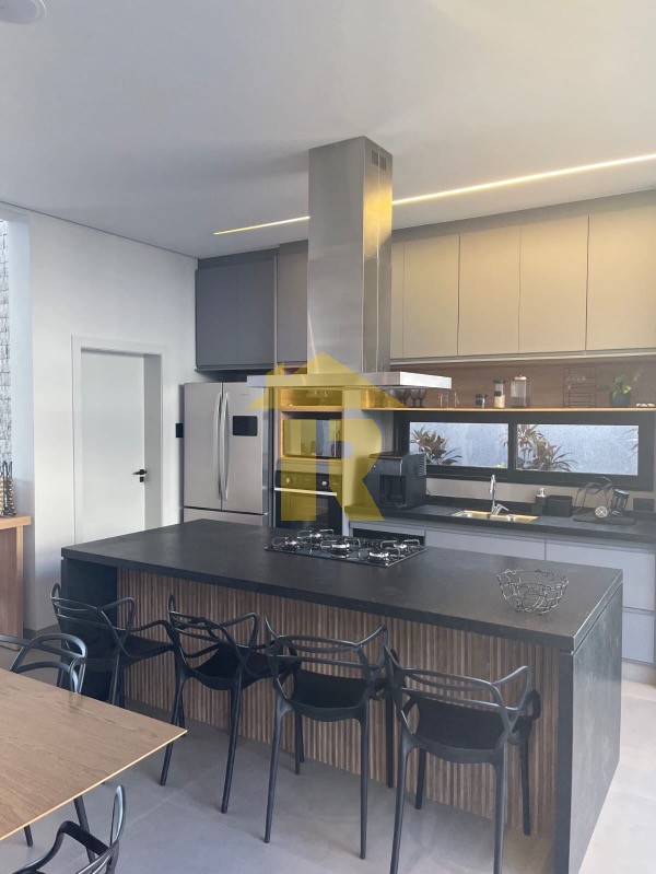 Casa de Condomínio com 3 quartos à venda, 250m² — foto 10 de 20