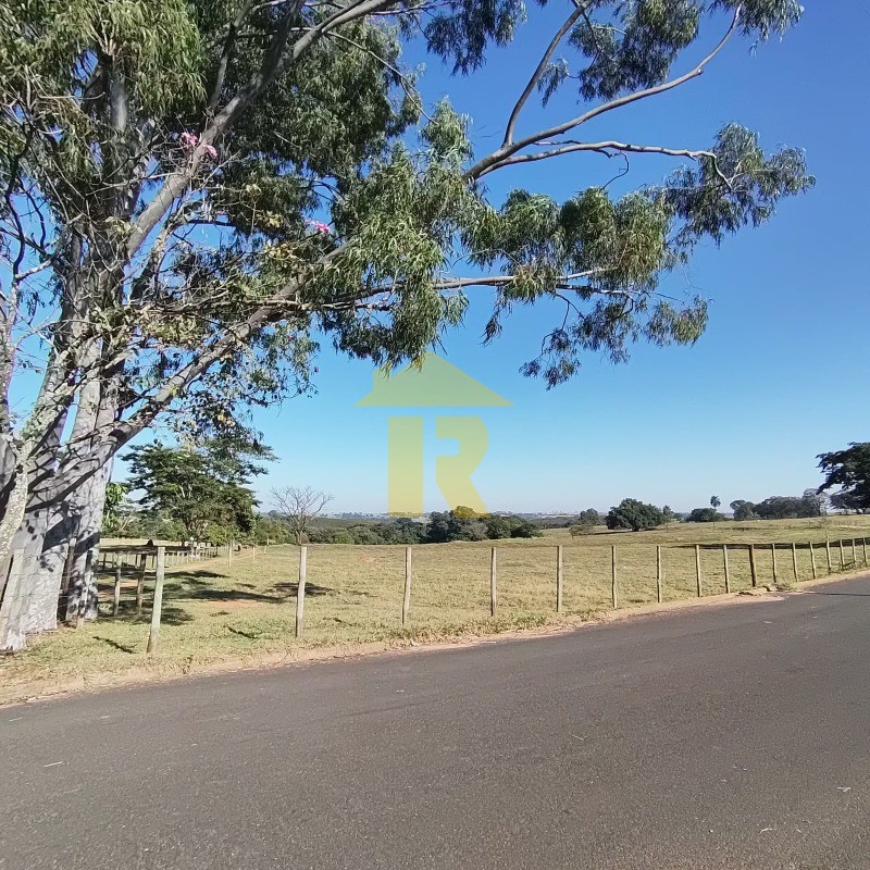 Terreno / Lote / Condomínio  à venda, 66000m² — foto 4 de 23