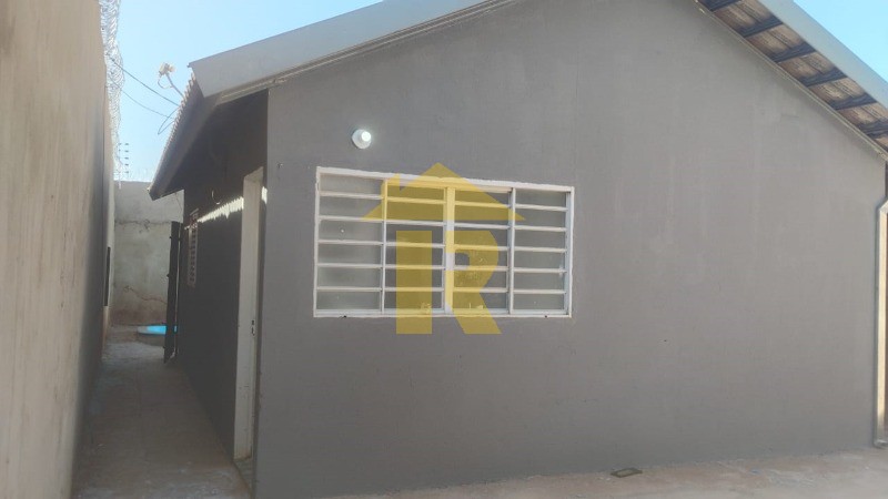 Casa com 2 quartos à venda, 80m² — foto 1 de 20