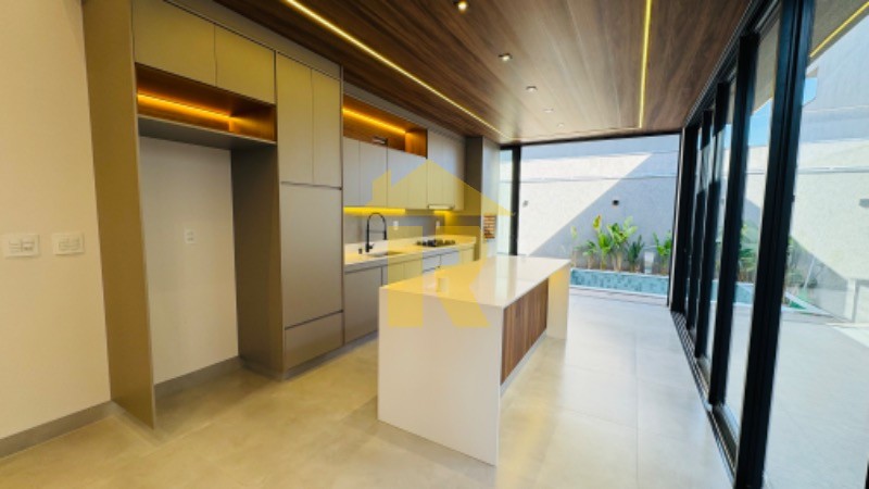 Casa de Condomínio com 3 quartos à venda, 170m² — foto 10 de 32