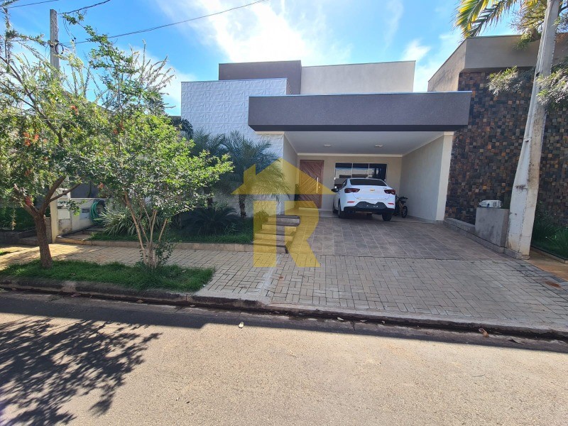 Casa de Condomínio com 3 quartos à venda, 171m² — foto 1 de 45