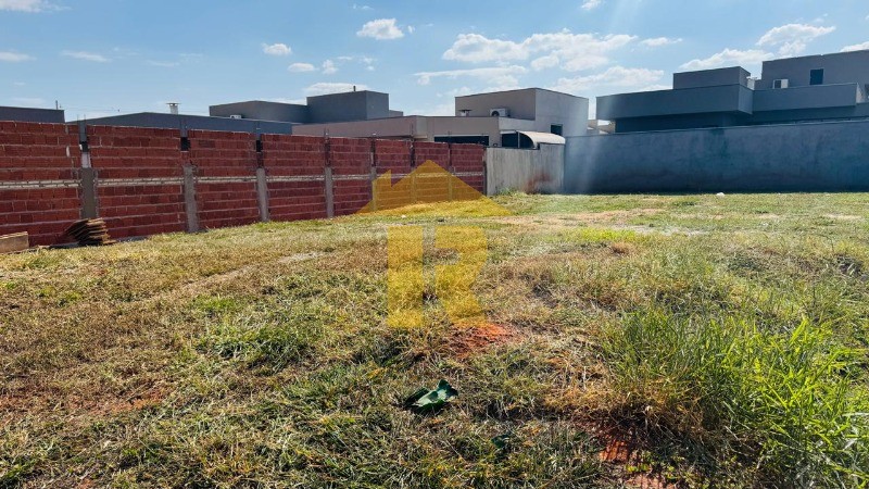 Terreno / Lote / Condomínio  à venda, 400m² — foto 10 de 20