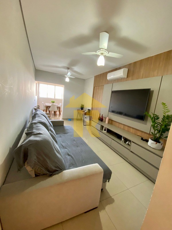 Apartamento com 3 quartos à venda, 95m² — foto 1 de 20