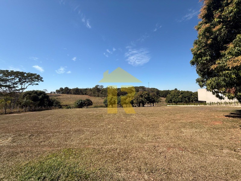 Terreno / Lote / Condomínio  à venda, 1967m² — foto 11 de 34