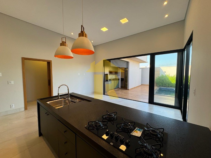 Casa de Condomínio com 3 quartos à venda, 160m² — foto 11 de 23