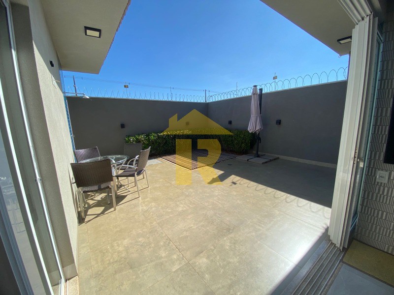 Casa com 3 quartos à venda, 186m² — foto 13 de 27