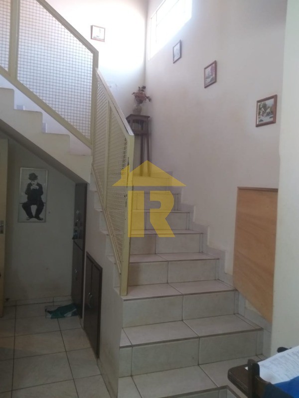 Casa com 3 quartos à venda, 217m² — foto 10 de 26