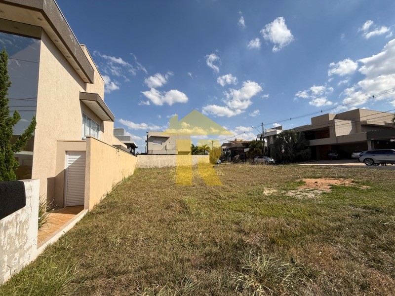 Terreno / Lote / Condomínio  à venda, 408m² — foto 15 de 18