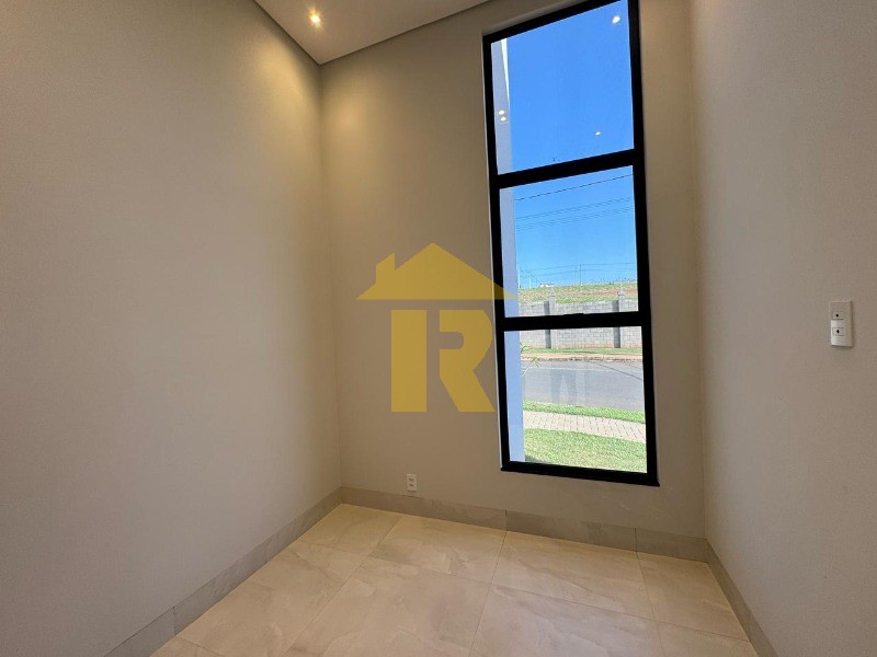 Casa de Condomínio com 3 quartos à venda, 160m² — foto 4 de 23