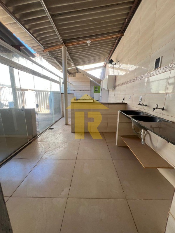 Casa com 2 quartos à venda, 80m² — foto 13 de 23
