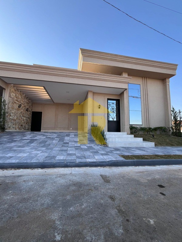 Casa de Condomínio com 3 quartos à venda, 193m² — foto 2 de 54