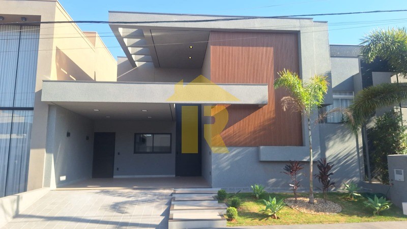 Casa de Condomínio com 3 quartos à venda e aluguel, 168m² — foto 1 de 13