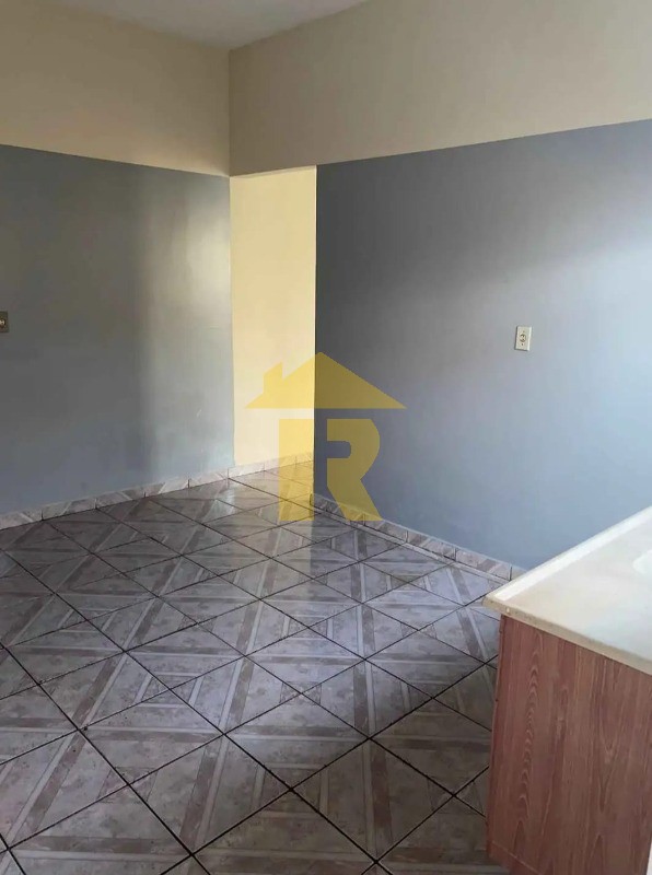 Casa com 3 quartos à venda, 200m² — foto 19 de 34