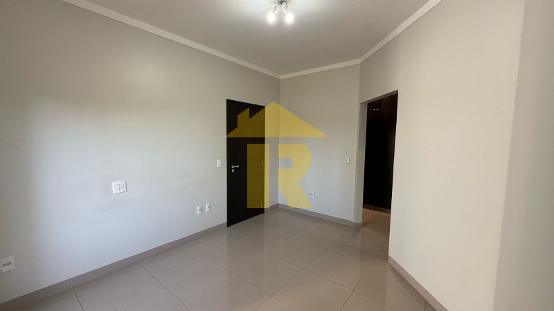 Casa de Condomínio com 3 quartos à venda, 314m² — foto 13 de 46