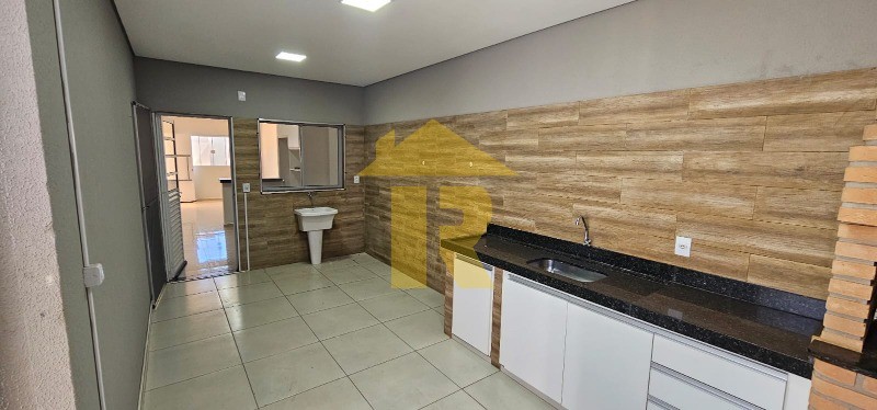 Casa com 3 quartos à venda e aluguel, 120m² — foto 12 de 32