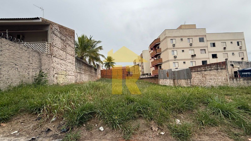 Terreno / Lote / Condomínio  à venda, 525m² — foto 4 de 10