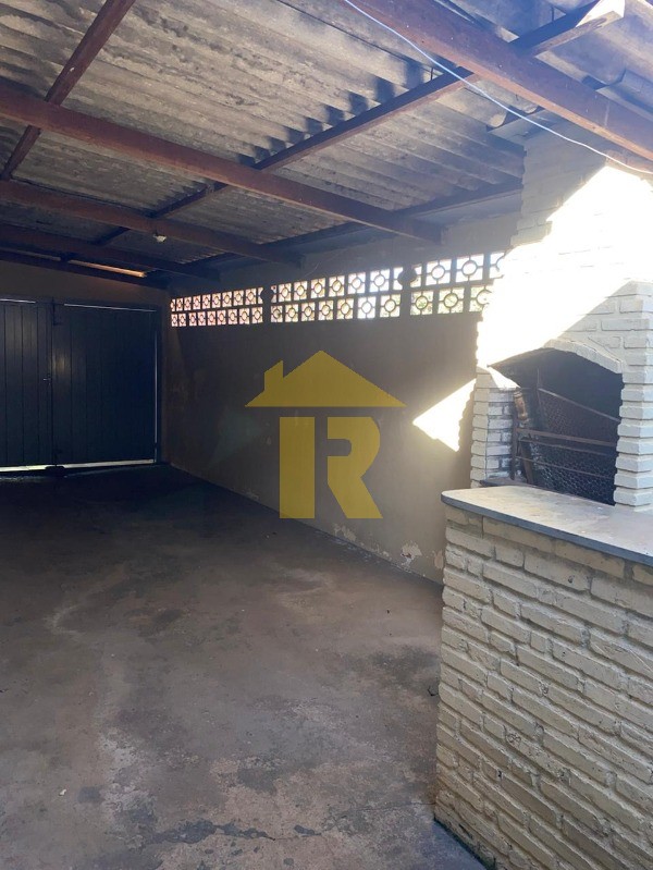 Casa com 3 quartos à venda, 200m² — foto 10 de 34