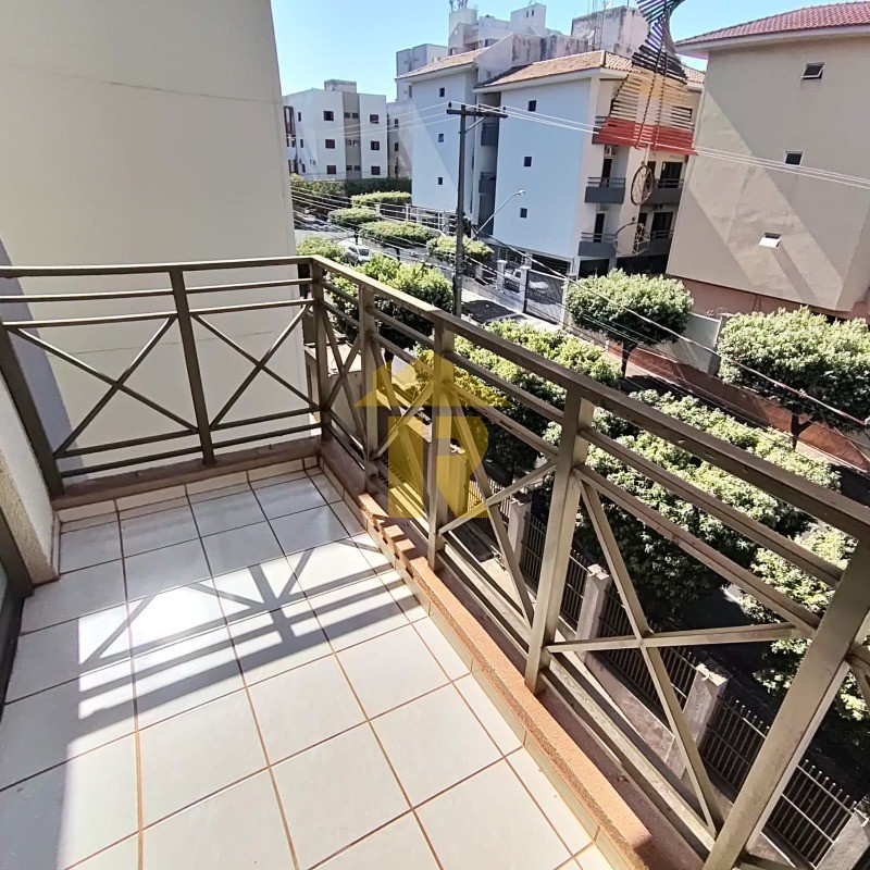 Apartamento com 2 quartos à venda, 80m² — foto 10 de 20