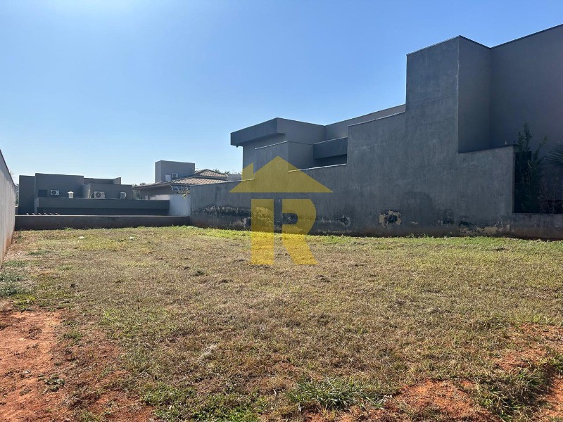 Terreno / Lote / Condomínio  à venda, 360m² — foto 5 de 33