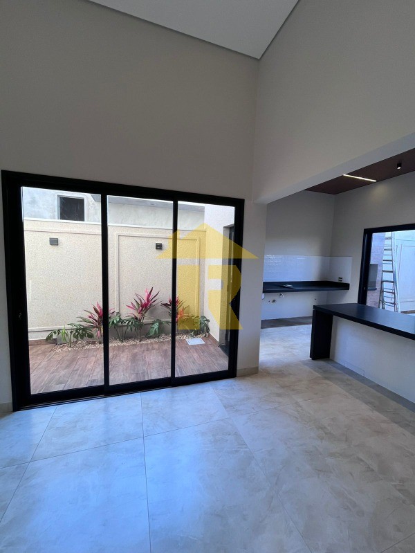 Casa de Condomínio com 3 quartos à venda, 193m² — foto 16 de 54