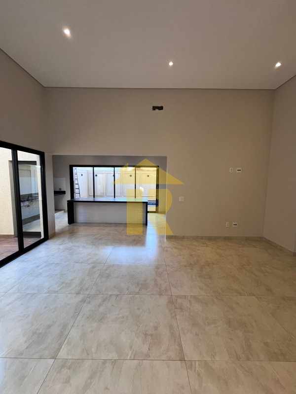 Casa de Condomínio com 3 quartos à venda, 193m² — foto 14 de 54