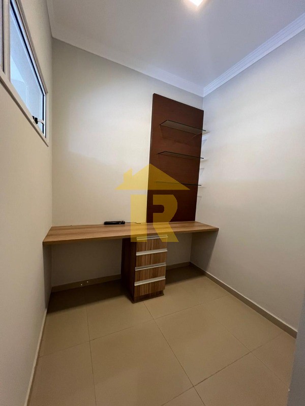 Casa de Condomínio com 3 quartos à venda, 220m² — foto 6 de 27
