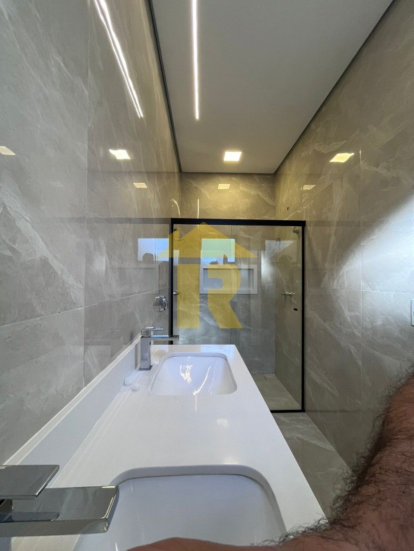 Casa de Condomínio com 3 quartos à venda, 193m² — foto 28 de 54