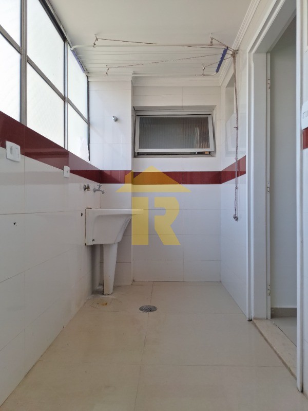 Apartamento com 3 quartos à venda, 110m² — foto 4 de 22