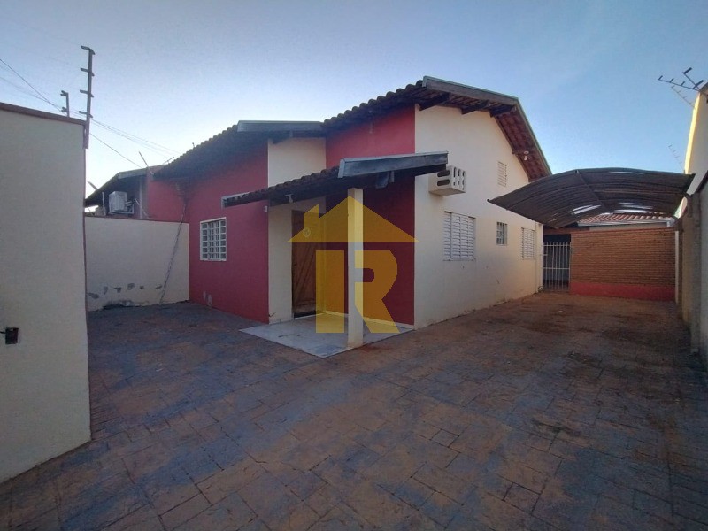 Casa com 2 quartos à venda, 130m² — foto 3 de 20