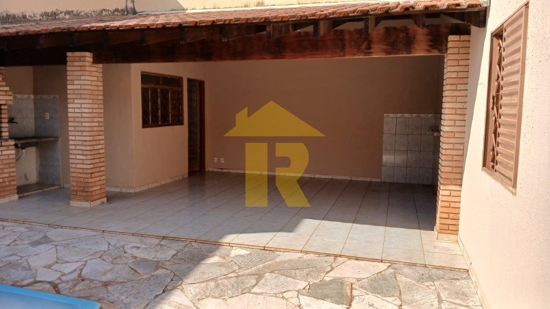 Casa com 3 quartos à venda e aluguel, 147m² — foto 11 de 28