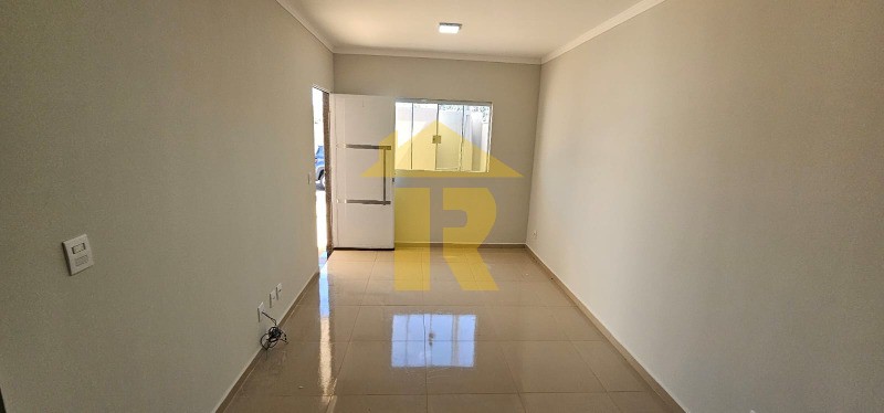 Casa com 3 quartos à venda e aluguel, 120m² — foto 7 de 32