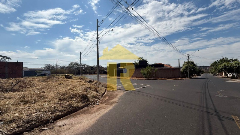Terreno / Lote / Condomínio  à venda, 320m² — foto 4 de 11