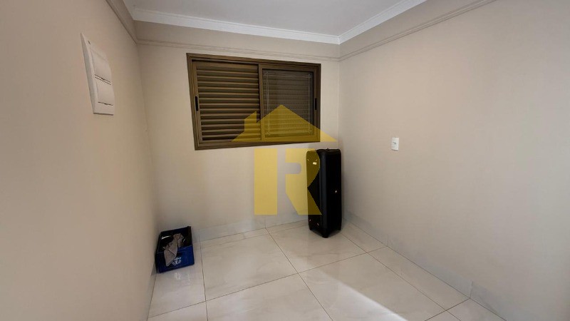 Casa de Condomínio com 3 quartos à venda, 250m² — foto 29 de 47