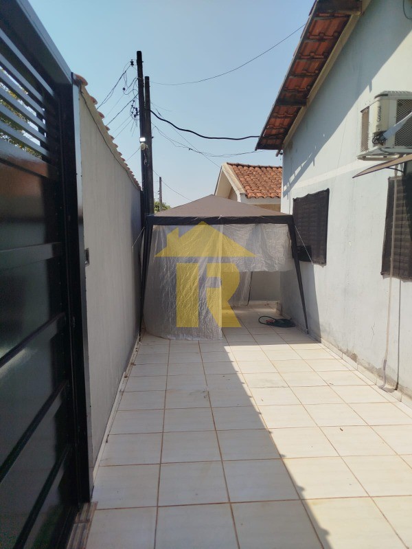 Casa com 3 quartos à venda, 160m² — foto 3 de 20