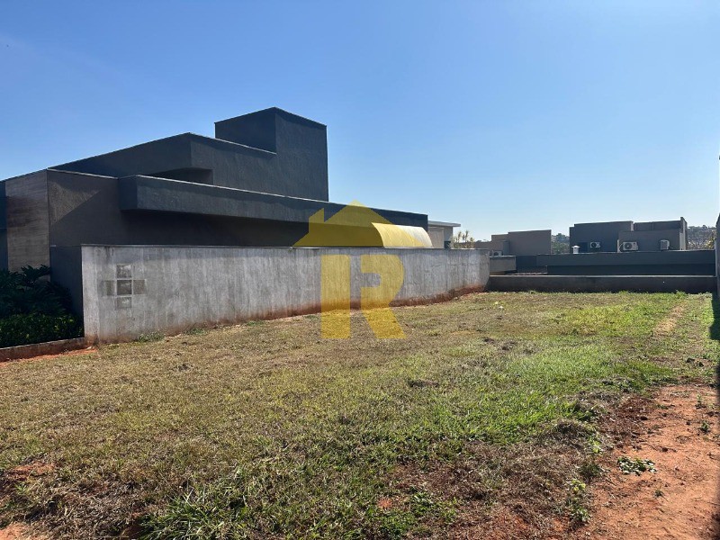 Terreno / Lote / Condomínio  à venda, 360m² — foto 4 de 33