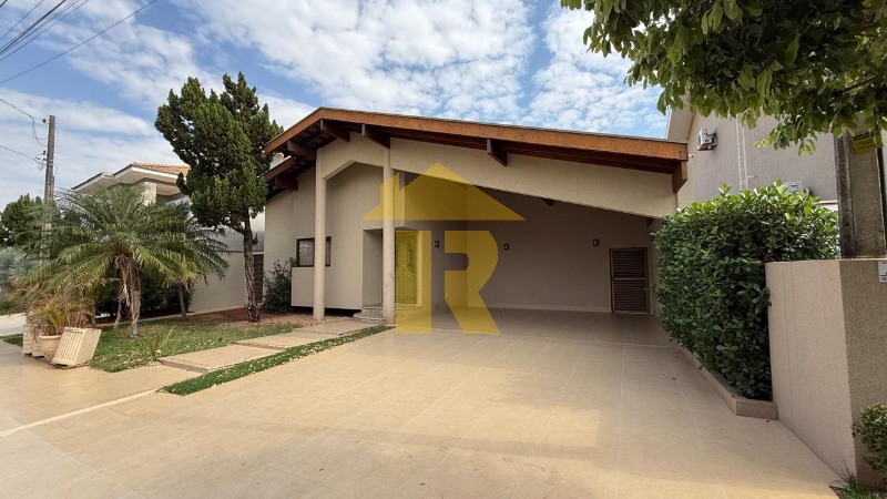 Casa de Condomínio com 3 quartos à venda, 250m² — foto 4 de 47