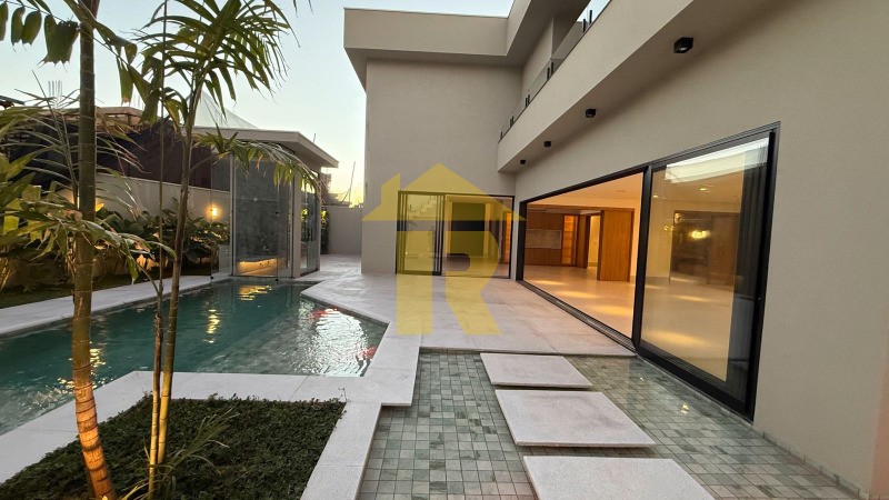 Casa de Condomínio com 4 quartos à venda, 570m² — foto 28 de 30