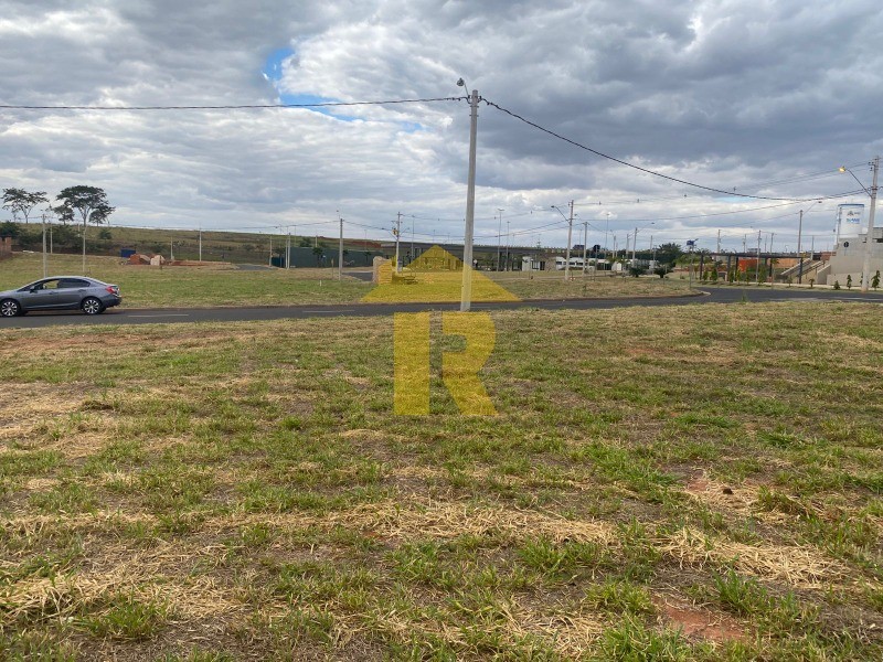 Terreno / Lote / Condomínio  à venda, 300m² — foto 3 de 20