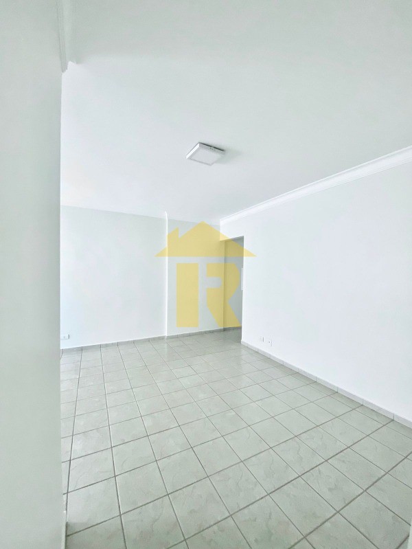 Apartamento com 3 quartos à venda, 90m² — foto 3 de 22