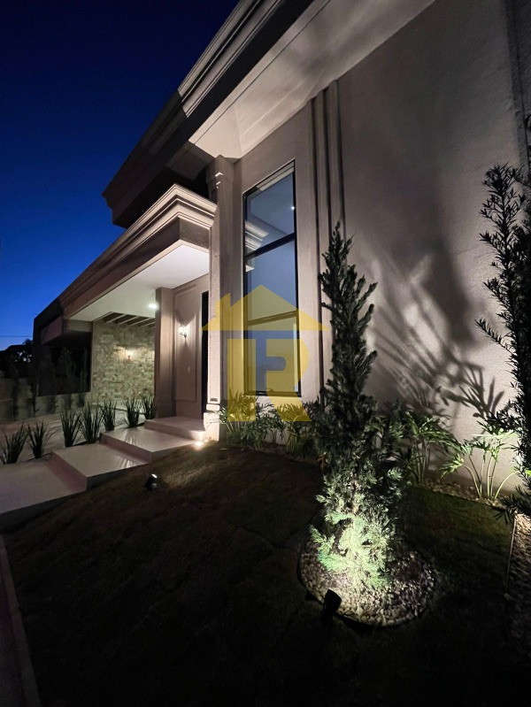 Casa de Condomínio com 3 quartos à venda, 193m² — foto 4 de 54
